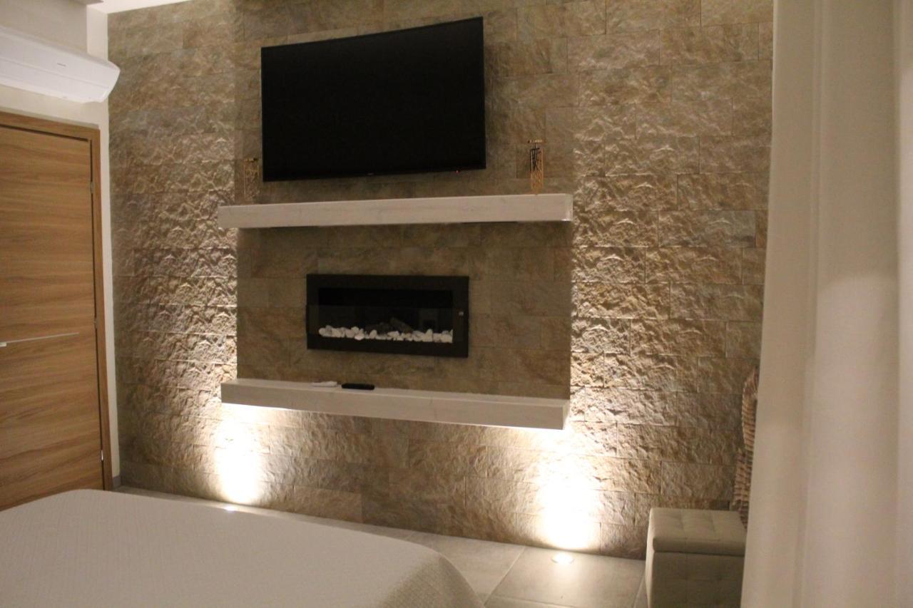 Villa Martina Luxury Rooms Desenzano del Garda Esterno foto