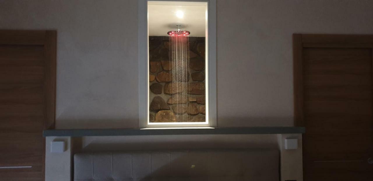 Villa Martina Luxury Rooms Desenzano del Garda Esterno foto