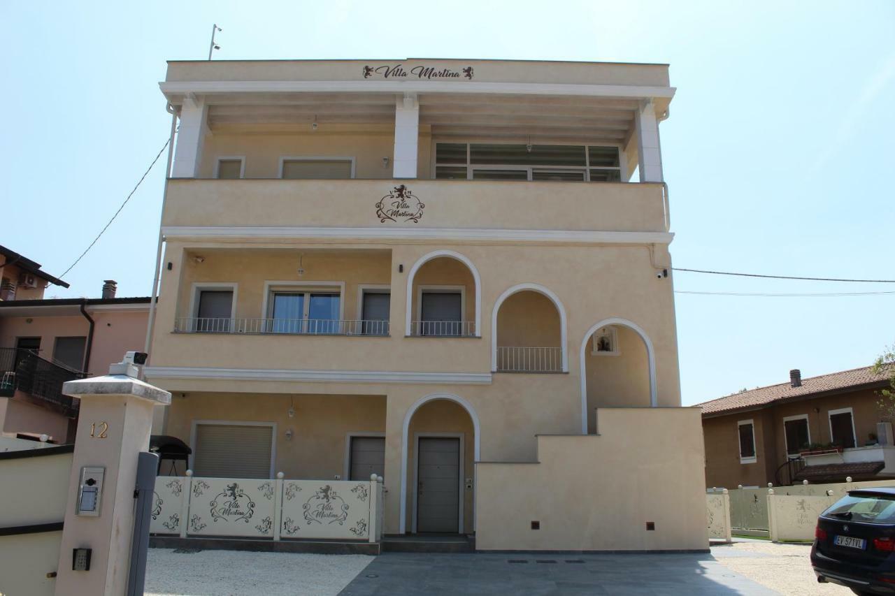 Villa Martina Luxury Rooms Desenzano del Garda Esterno foto